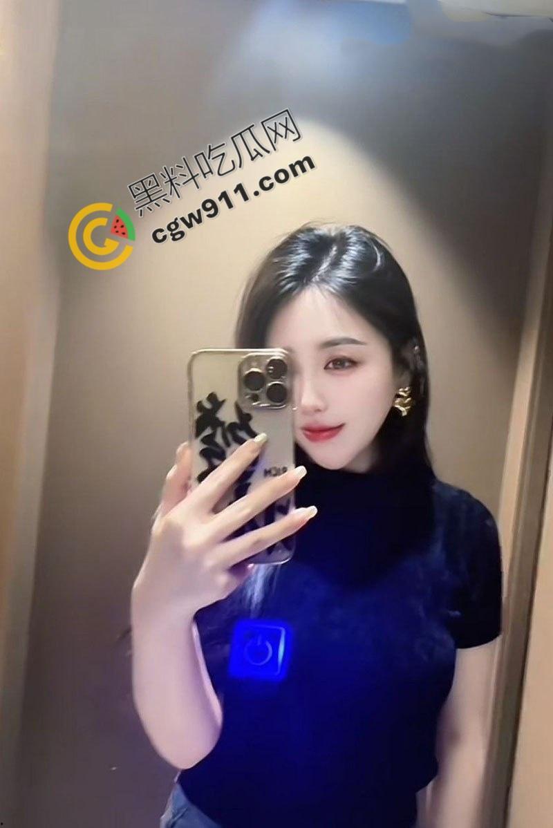 郑州淫荡人妻萧瑶背着老公出轨约炮!翘臀丰乳,嫩穴紧致,极品人妻,激起你的无限性幻想