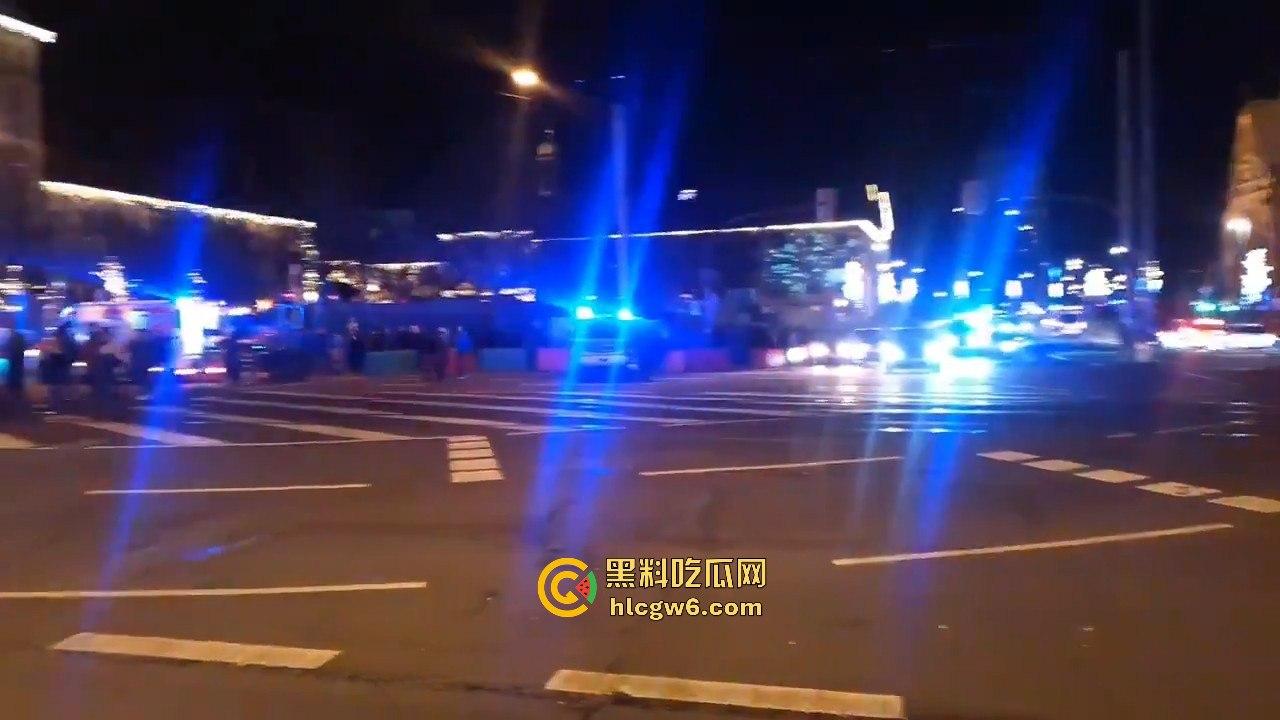 德国马格德堡发生车祸，一辆宝马车直撞向人群，疑似恐怖袭击！！