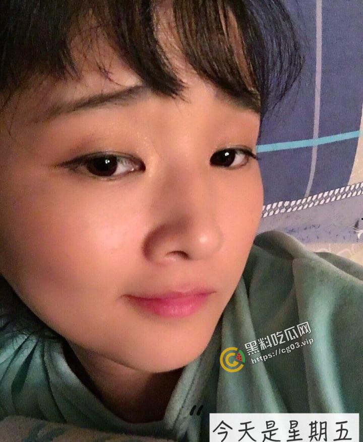 曝光!山西某电影院人事【李雪梅】婚内出轨男小三 还去聊骚男小四 情夫怒将其海量生活照 及裸照自慰视频流出