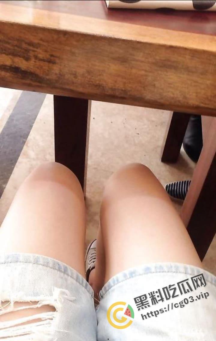 曝光!山西某电影院人事【李雪梅】婚内出轨男小三 还去聊骚男小四 情夫怒将其海量生活照 及裸照自慰视频流出