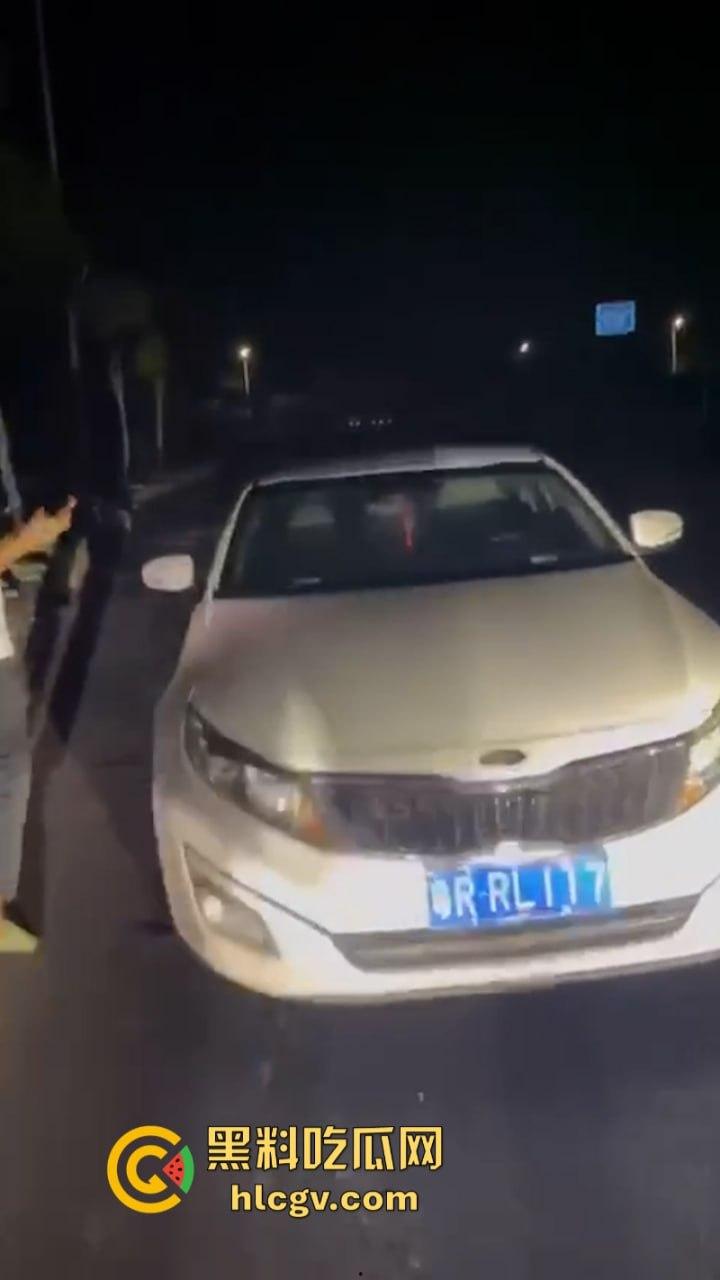 广东清远女幼师唐佳瑶与粤R-RL117车主偷情被抓现行 车震视频火遍朋友圈