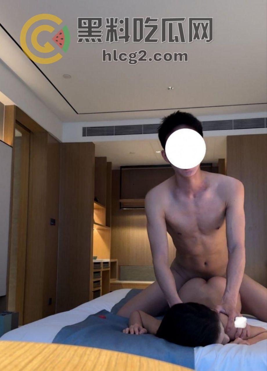 推特大神‘我的枪好长啊’约啪极品美女:肥臀后入视频震撼流出