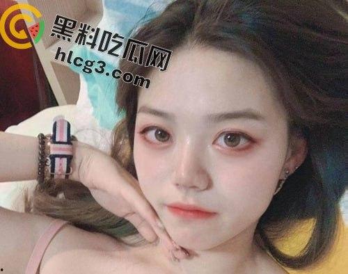 武汉职业技术学院清纯女学生『何颖颖』,JK制服下的肥臀粉穴无套抽插,全程火辣曝光!