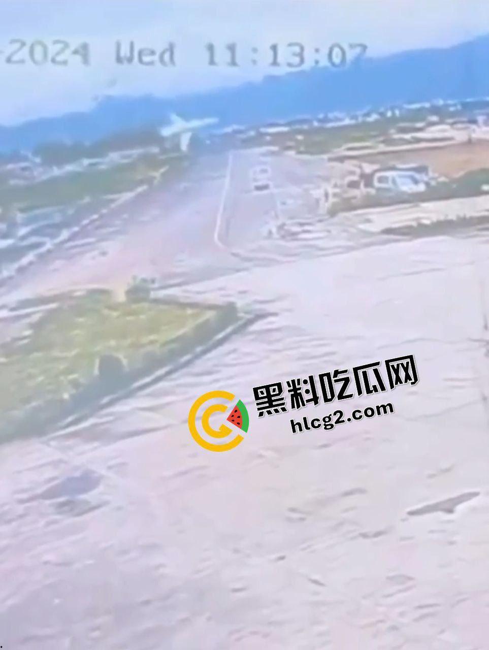 7月24日 尼泊尔加德满都机场一客机起飞时坠毁 事故造成22人不幸死亡!