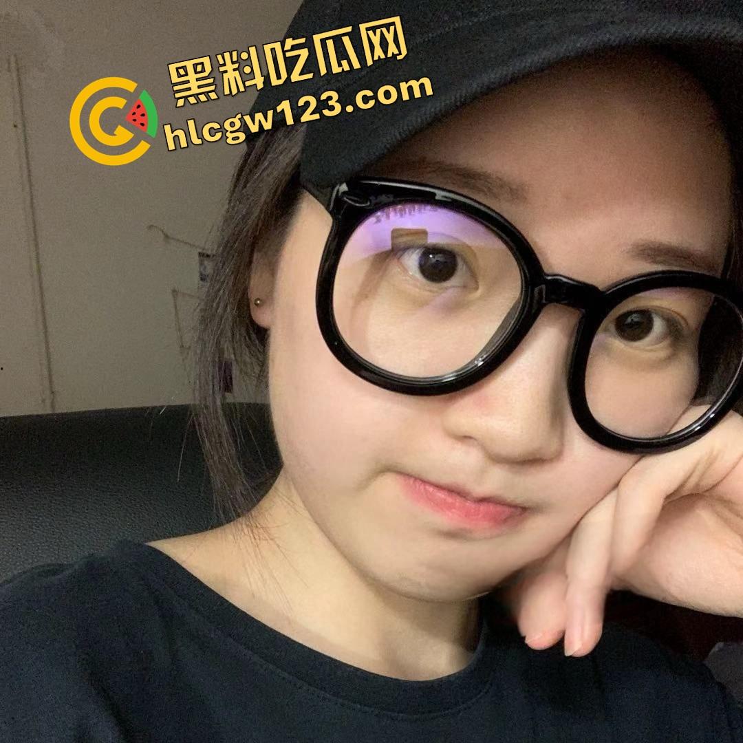 四川雅安农业大学【周雅晴】喜欢健身的母狗 被疯狂打桩 巨乳肥臀大长腿 掰穴撅臀嫩鲍诱人！