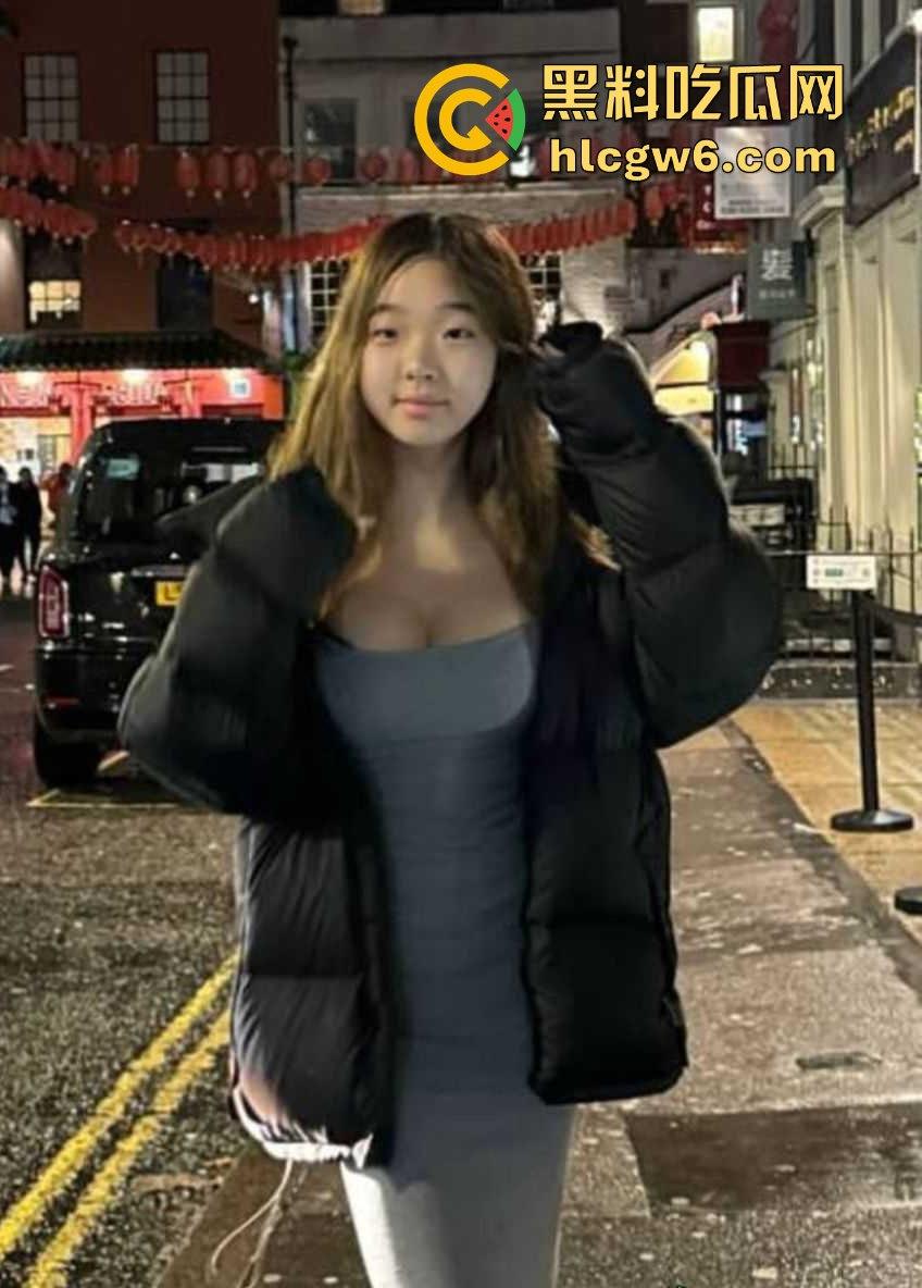 王诗龄英国白莲花闺蜜『Angela』爆炸性丑闻 卖逼崇洋媚外 最新不雅视频流出,给老外毒龙缠身骚浪入骨!