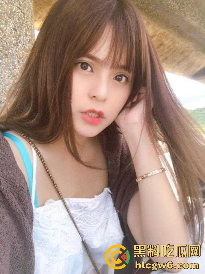 瓜友投稿,内蒙古巨乳反差少妇【颜苗苗】约炮情妇视频遭泄露,硕大的巨乳死死盯着你。