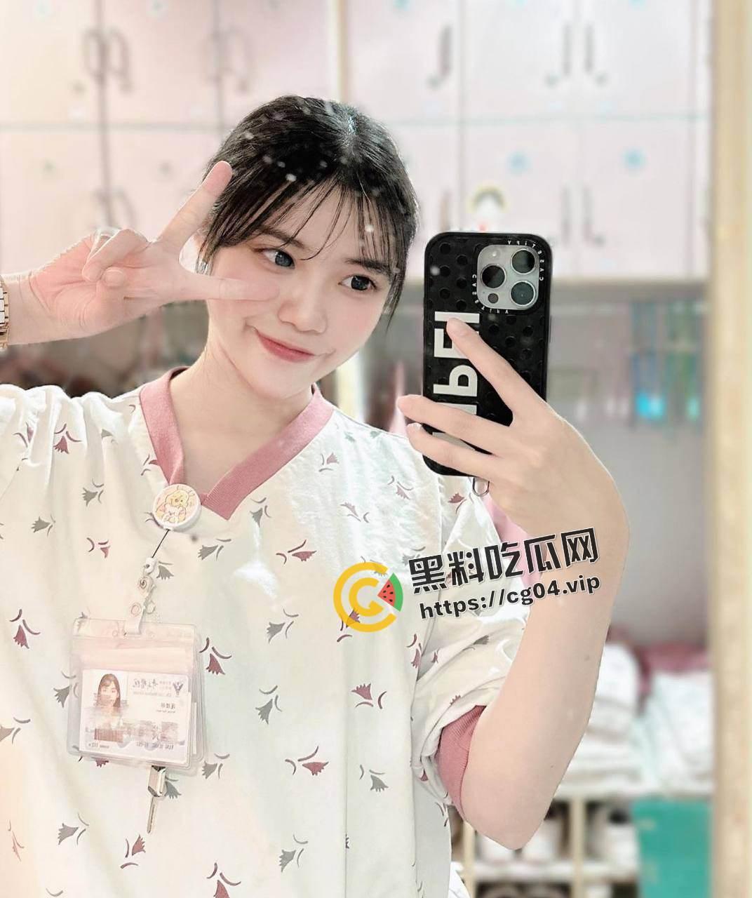 台湾内科护理【翊沛】 被曝光 被开发3洞 跟黑人3p 背着老公1v6 在医院帮病人打飞机视频流出