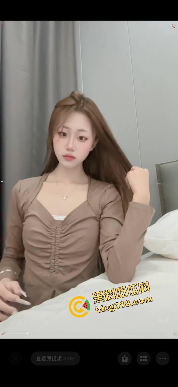 为什么喜欢口交?口交不是前戏,是男人的USB充电口,插上就通电,舔着舔着你就恋爱了!