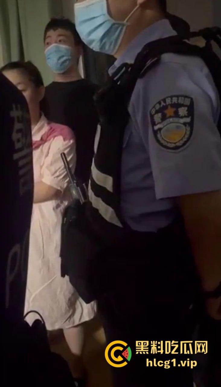 家花不如野花香!真实捉奸合集 堵在房间不管男女先暴打一顿!