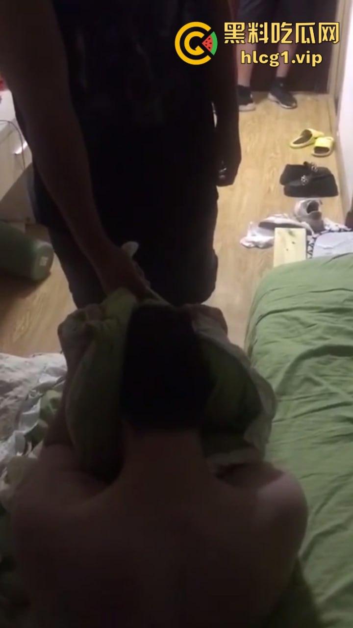 家花不如野花香!真实捉奸合集 堵在房间不管男女先暴打一顿!