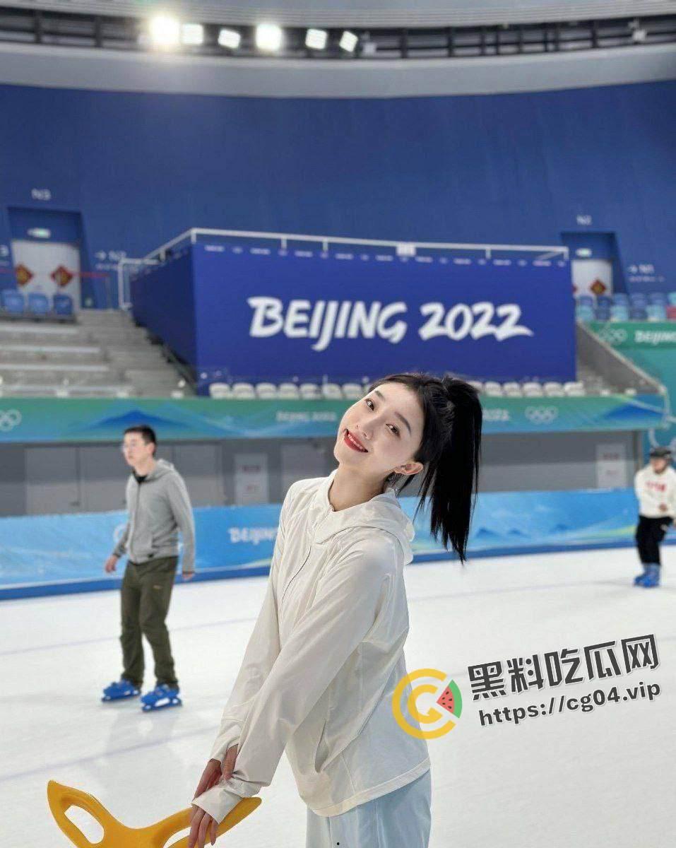 北京邮电大学校花 【曾媛】 反差婊视频曝光 每天都要舔蛋蛋