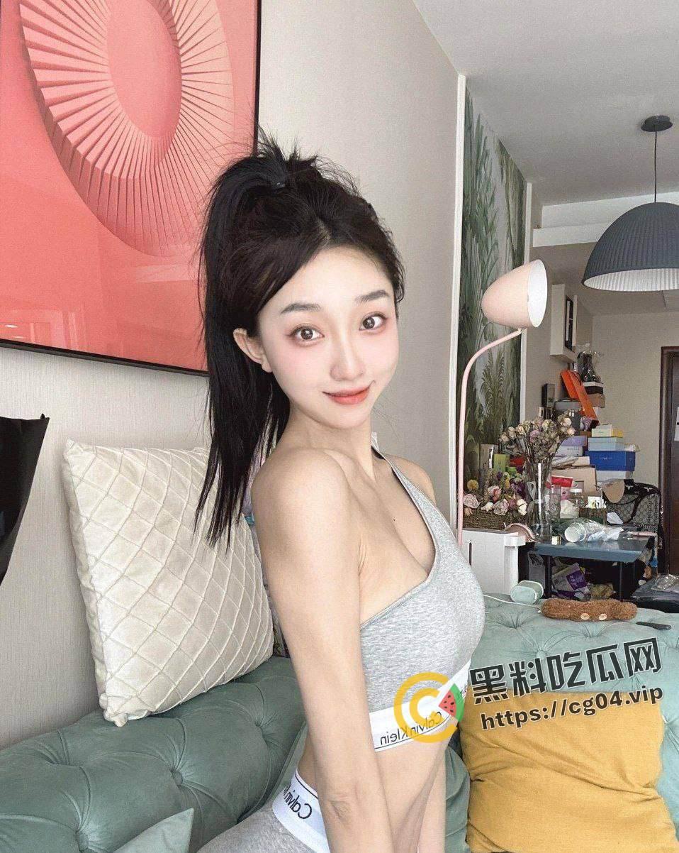 北京邮电大学校花 【曾媛】 反差婊视频曝光 每天都要舔蛋蛋