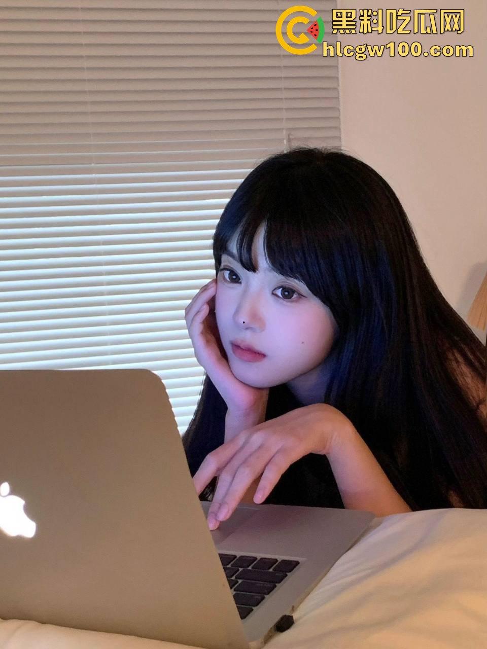 佛山摄影师无缝撩妹骚套路,模特来看猫变吃鸡,凭一只大鸡精准投喂直接搞到床上,兄弟们学废了吗?