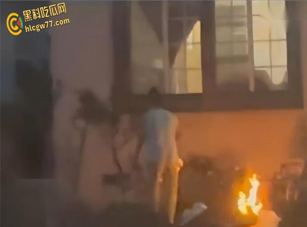 洛杉矶华裔女子纵火袭邻居 持刀拒捕被警方当场击毙 现场视频曝光