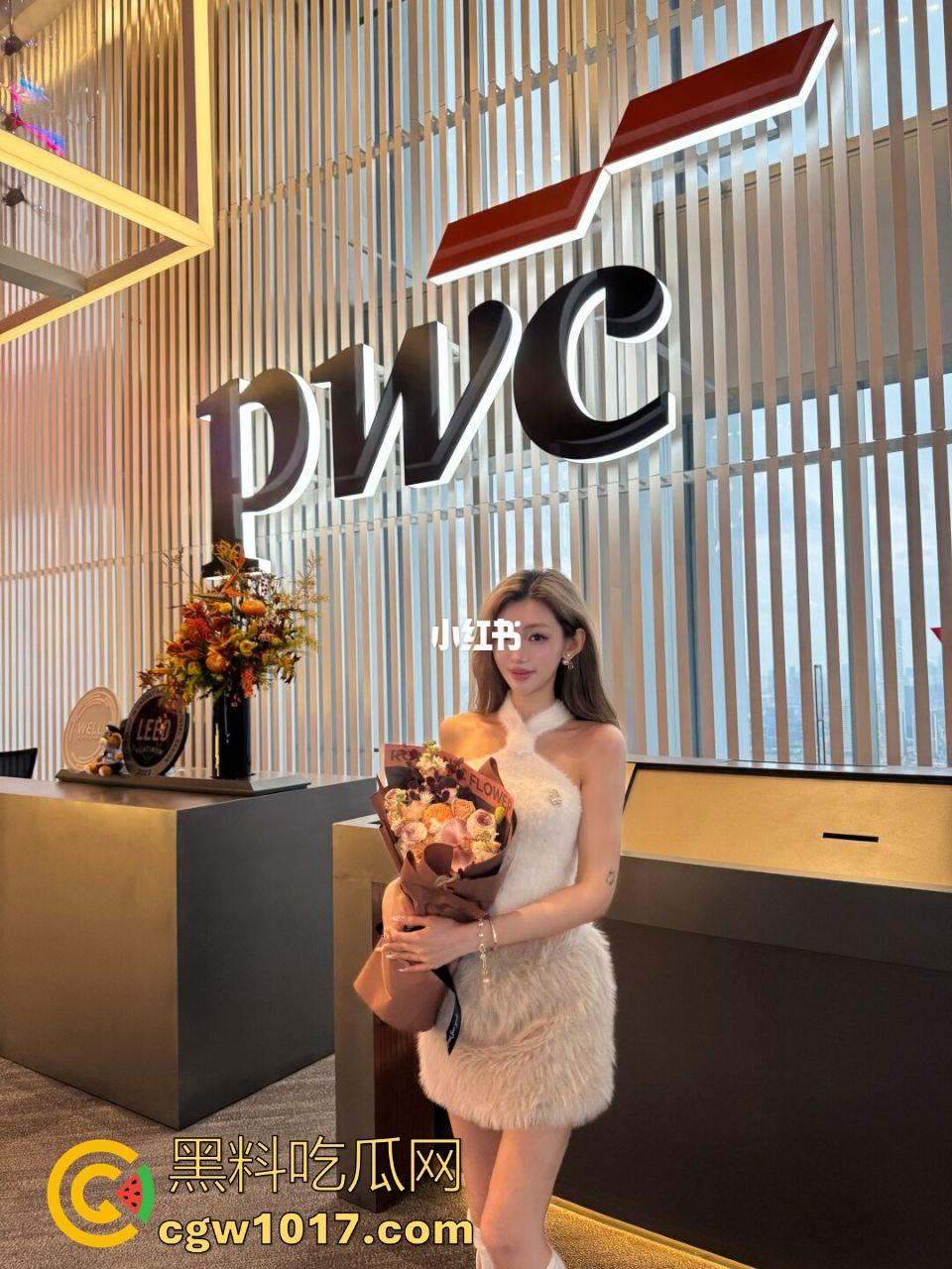 勤检持家好女孩!白天做项目,晚上当公主,高颜值极品御姐,黑丝开裆裤无套后入,只为领导再次光临!