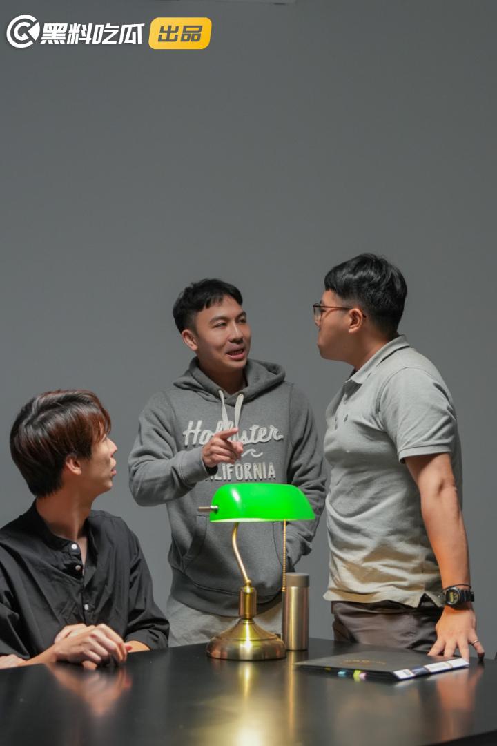 《疯狂小杨哥之三只羊的淫乱秘辛》正片第八集+幕后花絮 每日一集!精彩不断!