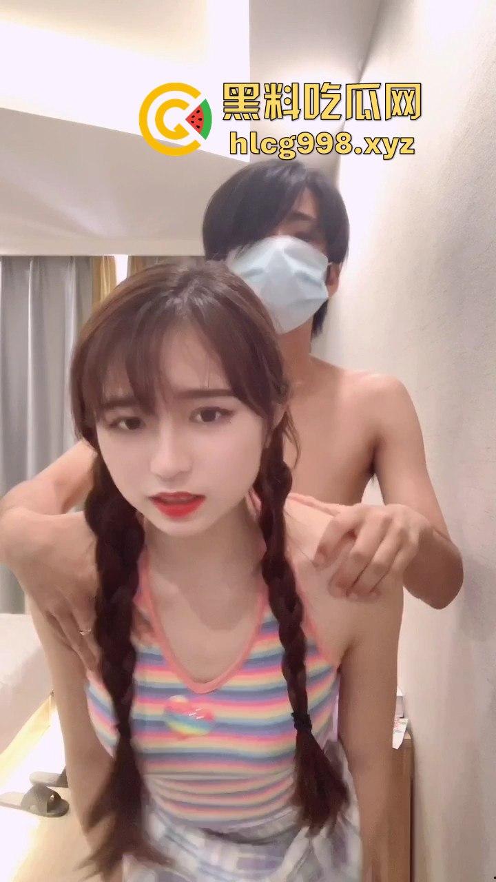 双马尾萝莉『不见星空』骚逼复出!闺蜜男友当道具任她操,双马尾扭腰后入,母狗天赋爆表!