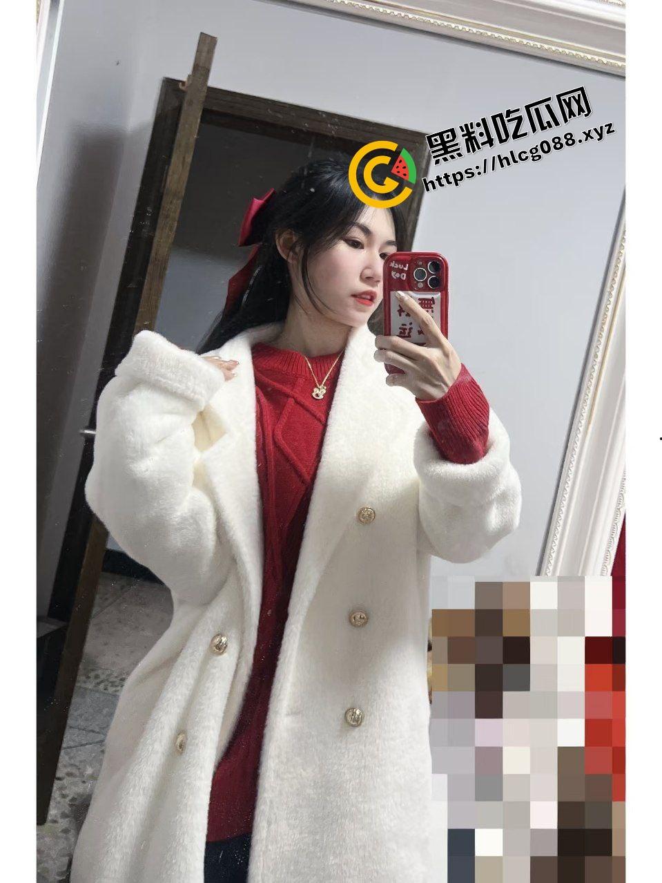 瓜友投稿曝光自己老婆!从反差骚鸡调教成淫妻老婆,酒店全裸肥臀鲍鱼后入,找搭子一起操!