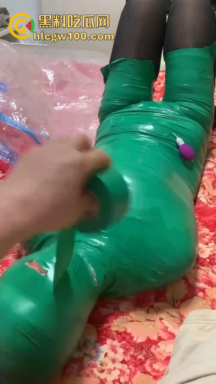 奇葩重口味SM小游戏窒息性爱,这样过后是不是女主更容易高潮?