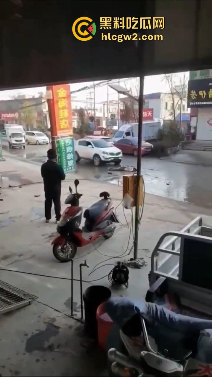 河北保定一女子因老公背叛情绪失控 开车将小三反复碾压致死 人都扁了