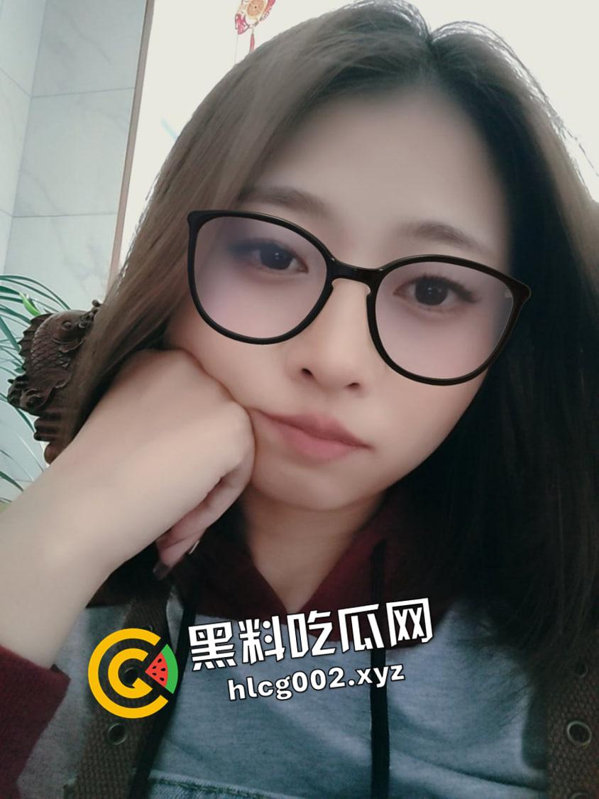 福州已婚少妇网调  巨大黑龙异物塞入到喷尿 蝴蝶逼饥渴喷水 这谁顶得住