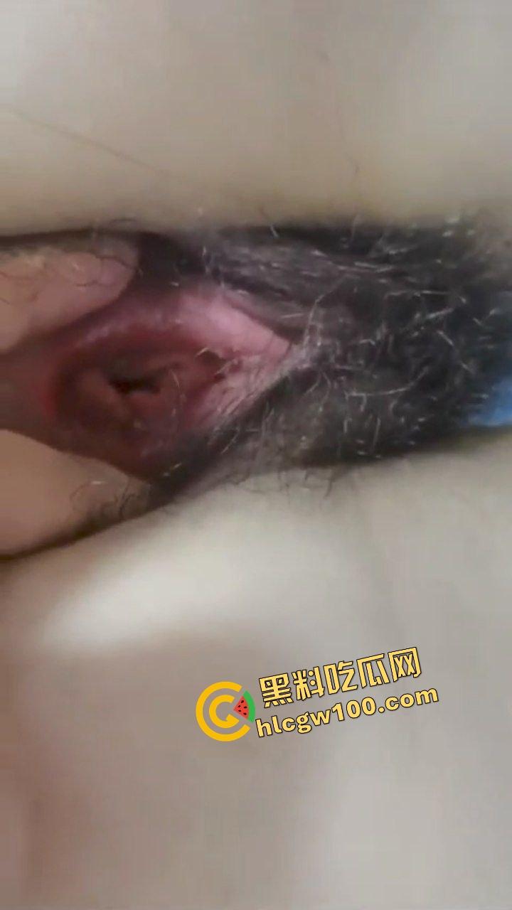 广西职业师范细腰蜜臀反差婊【陈欣欣】粉穴黑森林榨精炮架,白臀情趣后入塞满紧逼!独家曝光流出!