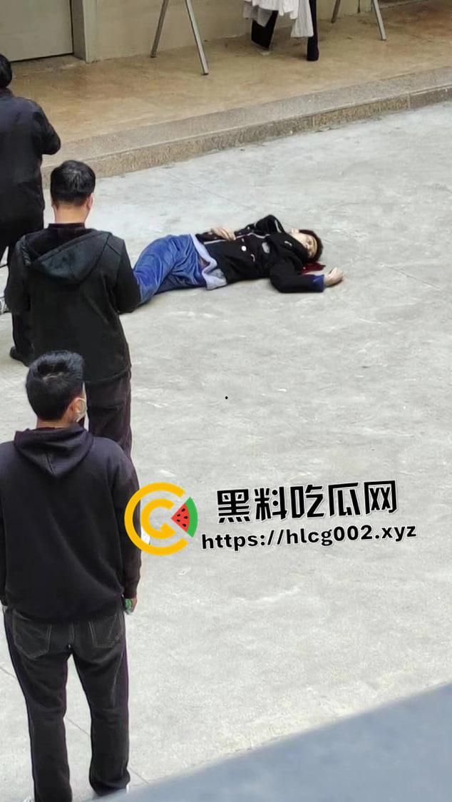 泉州第一纯爱!泉州华光职业学院男学生求爱并以死相逼 最终跳楼自杀 说到做到 聊天记录流出 哥们真变态啊