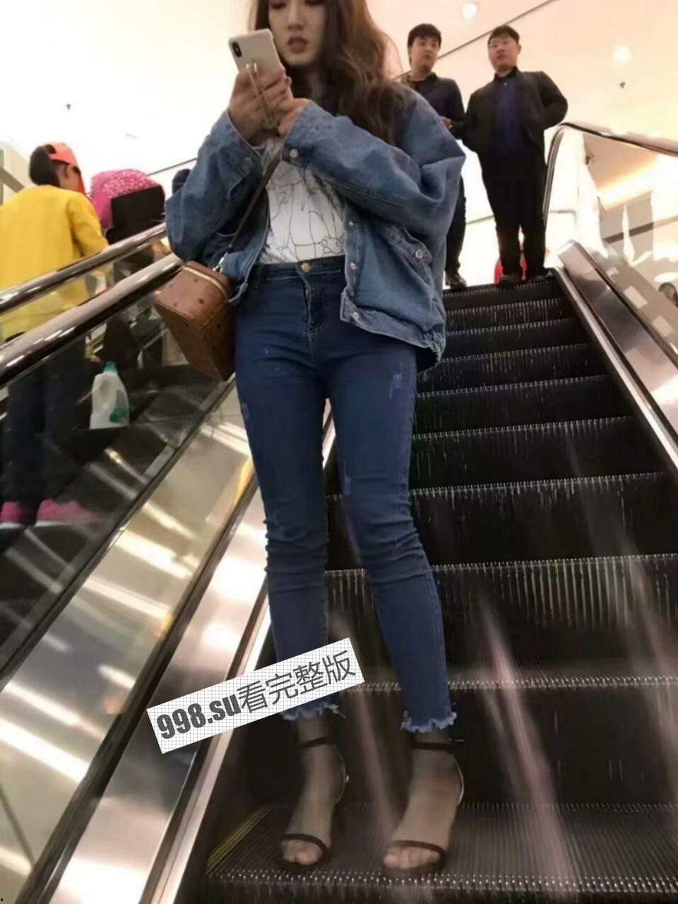 南昌大学经管学院大瓜 清纯校花商场试衣间性爱视频曝光