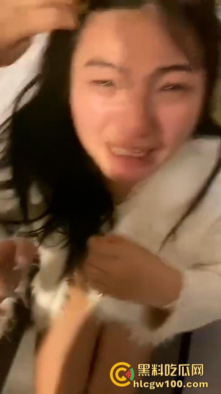 防火防盗防闺蜜 湖南小三惯犯【陈玉洁】纠缠闺蜜老公还免费送炮被捉奸在床 打成哭狗跪求原谅