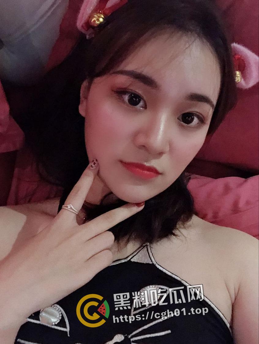 合肥舞蹈老师【田媛】穿着情趣内衣送小孩上学完就去打炮 被舞伴架起来操 私密视频被丈夫流出