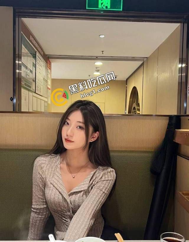 四川音乐学院舞蹈生『韩歆妍』口活堪比技师 装清纯不让拍脸 性爱视频流出