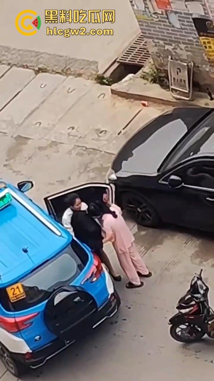 缅甸勐拉醉酒妹酒后倒贴闺蜜老公 强吻硬抱还蹭鸡 原配在一边无能狂怒