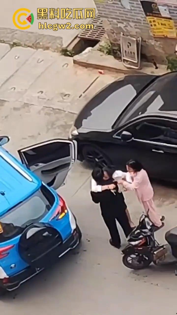 缅甸勐拉醉酒妹酒后倒贴闺蜜老公 强吻硬抱还蹭鸡 原配在一边无能狂怒