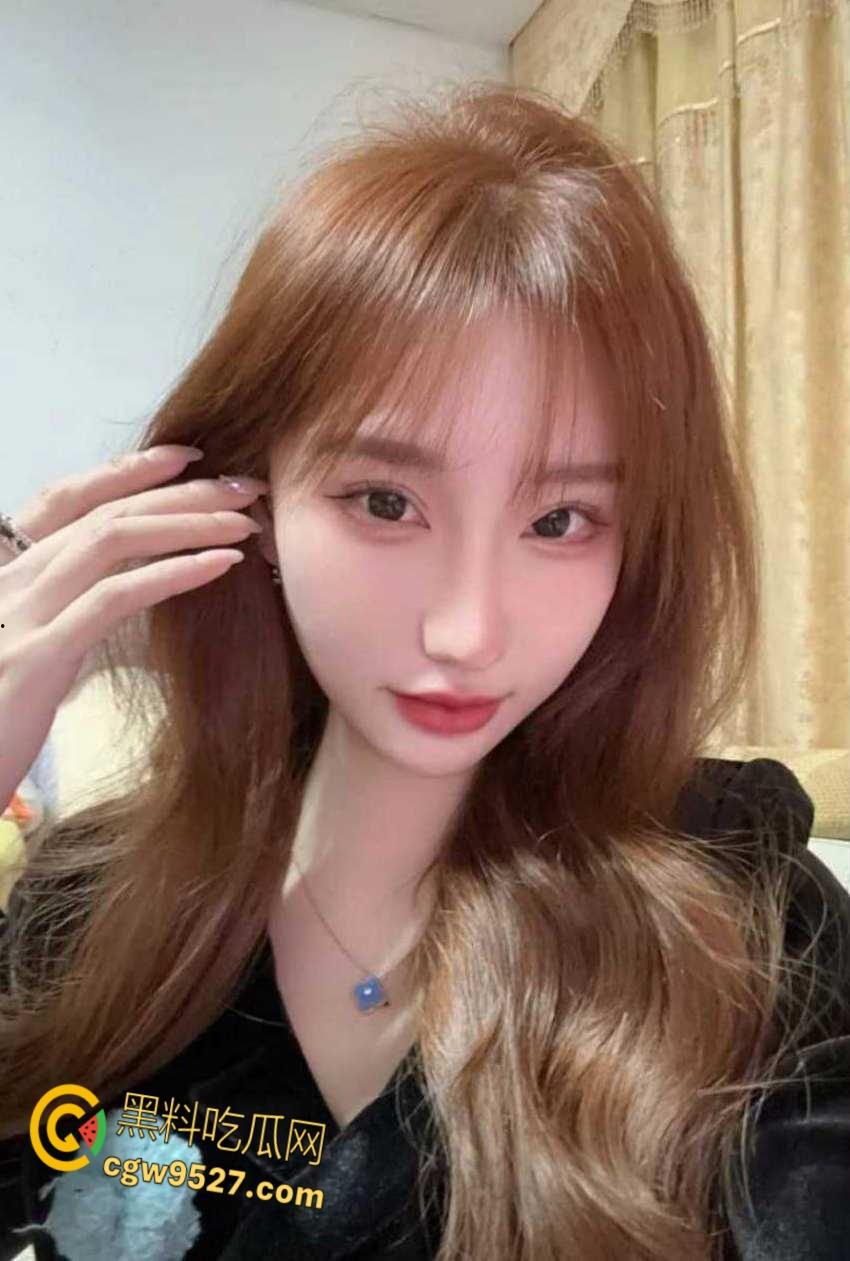 湖南耒阳奇葩小三,趁女主怀孕到她家和她老公啪啪,被抓到还说是被强迫的,耻辱视频全网疯传 !