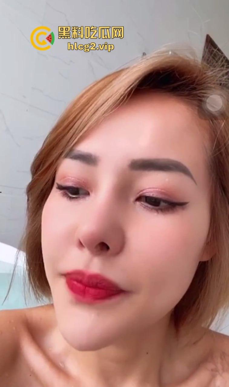 越南巨乳网红Ngan 98大尺度自慰视频曝光 香蕉插逼 淫水横流