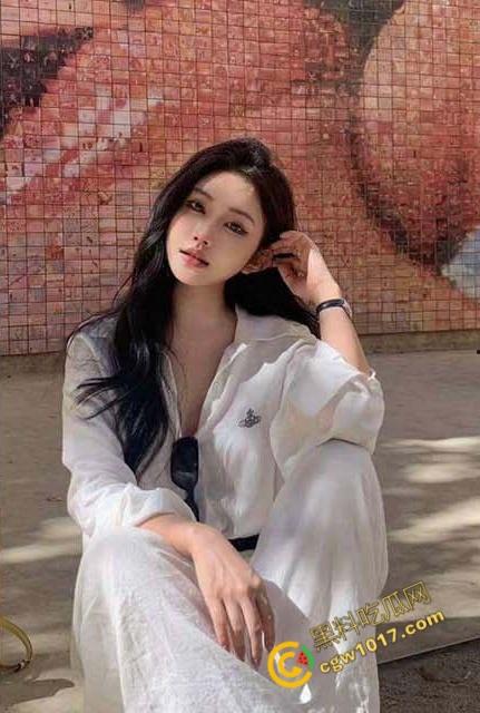 海角大神与骚逼表姐醉后偷情!疯狂求欢,姐夫不知情下,侄子精液全盘接收,兄弟姐妹家庭大乱斗