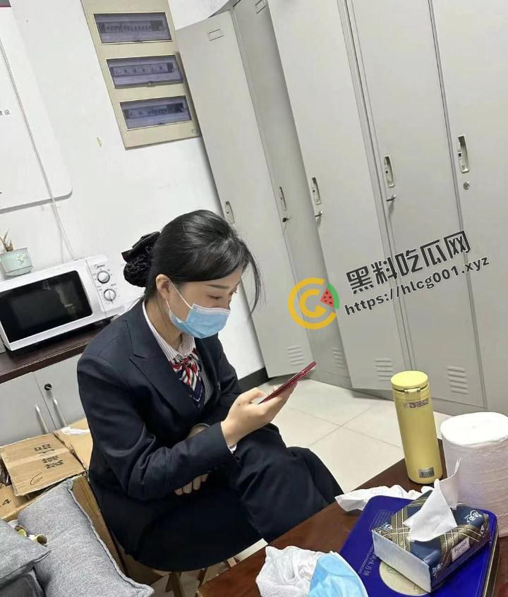 杭州泰隆银行极品美女 黄晓靑 被曝多次婚内出轨 和炮友参加换妻活动 还是个母狗最爱SM