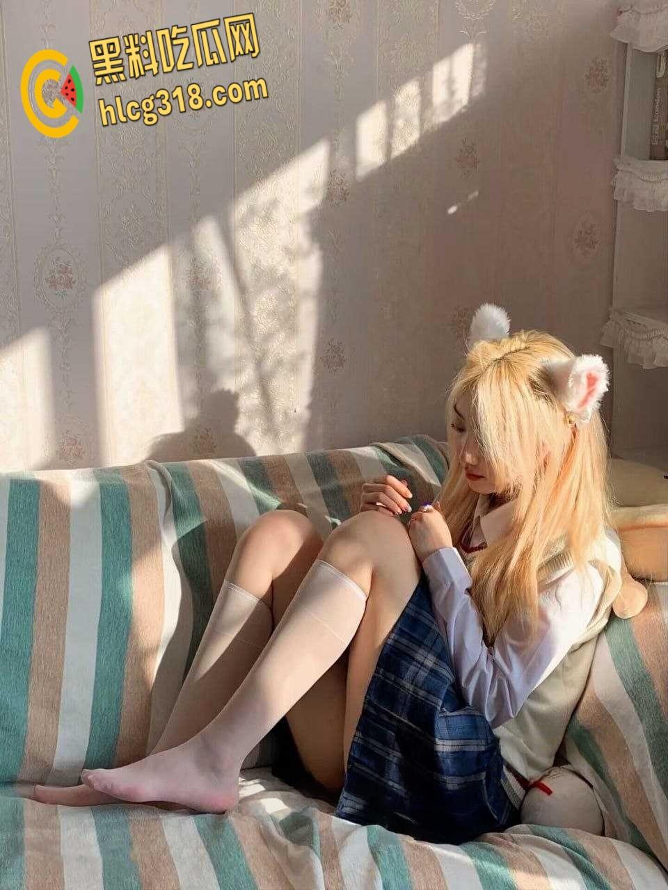 学生妹【肖利琴】惨遭炮友威胁!有男友还酒店偷情,嘴甜求只口,情趣无套后入真是条反差母狗!