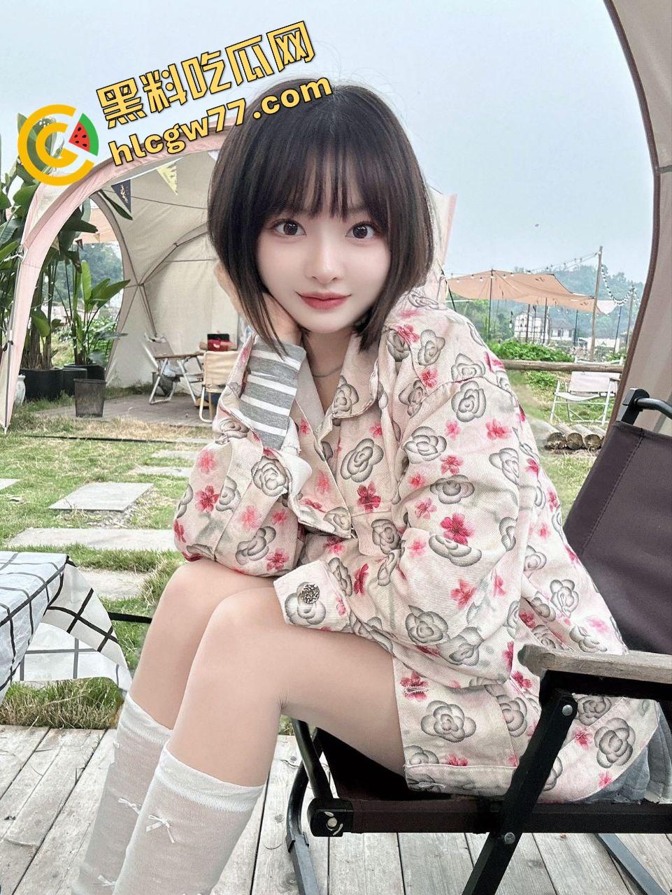 长沙女高『杨娜』白天是人晚上是牲口,被包养后成了舔蛋接精不戴套的高级母狗!