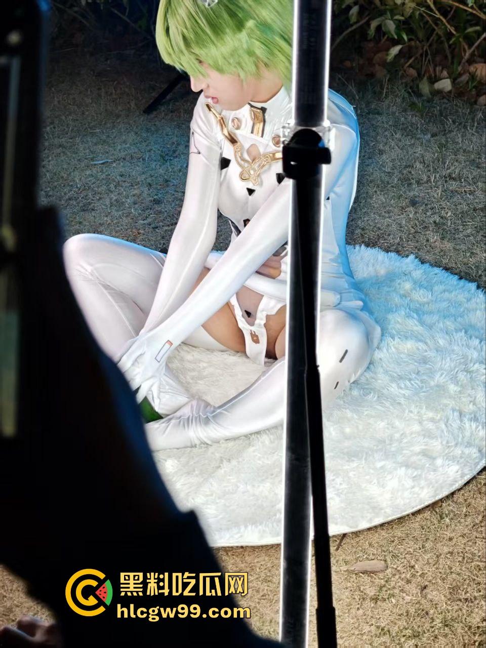 CP漫展前方摄影师发来战报,场外已被福利姬包围,大胆裸漏小穴,这还是国内吗?把我干哪来了?