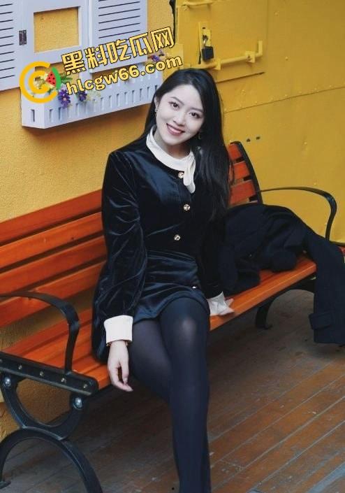 湖北艺术学院大三贱货【杨豆豆】出轨勾搭李某轩被男友抓包,怒甩啪啪视频报复,这渣女骚技满级才敢浪!