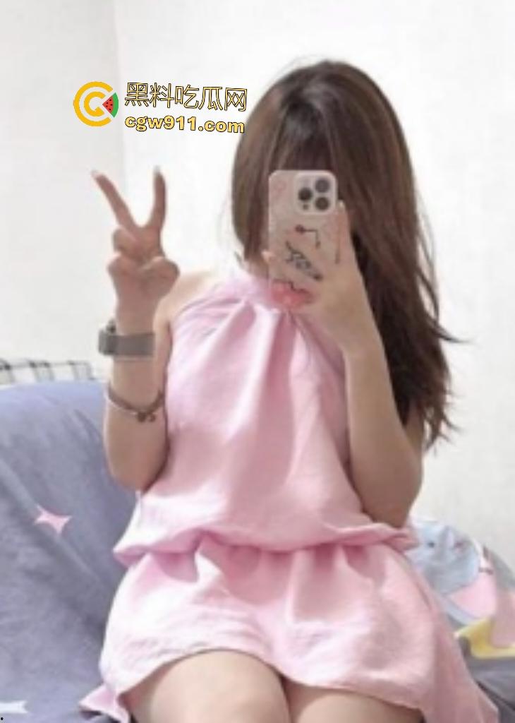 河北保定冀中学院【温雅玲】，校外炮房下海，微胖丰腴肉体在外的嫖客都得排队，低价的紧逼还能吸精！