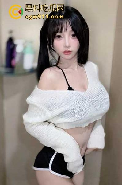 b站福利姬【一条小糖糖】玉体白皙美腿修长,颜值可爱甜美,却只发擦边素菜荤价,最新付费福利曝光!