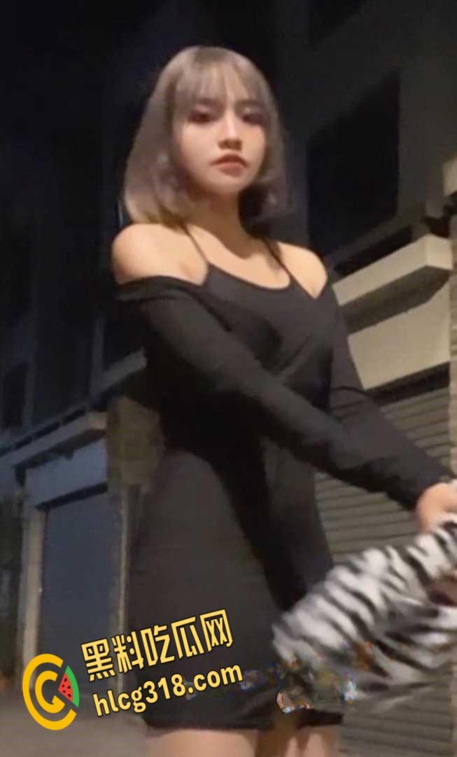 火辣短发台妹反差婊!露脸自慰私拍,嫩乳粉穴一线天撩爆全网!