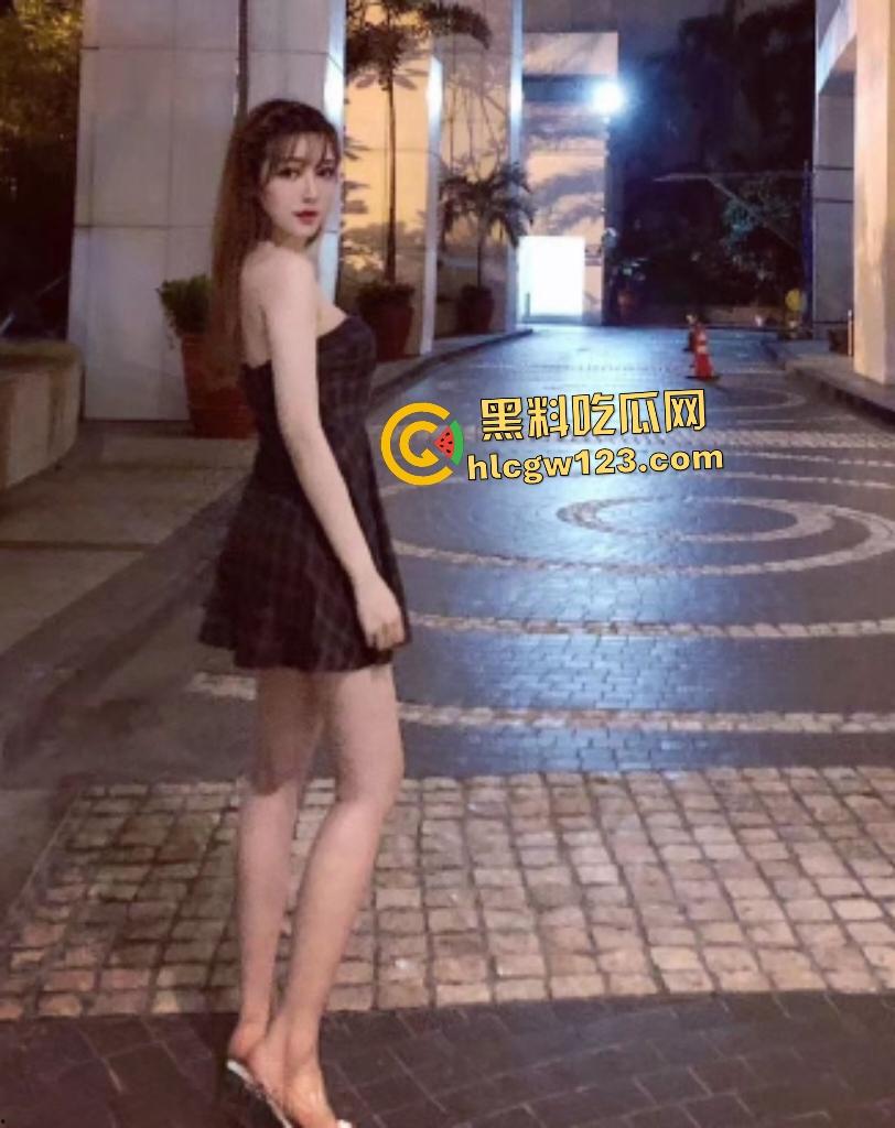 上海师范大学【宋诗雯】不光聊天骚，床上也骚！传教士被男友猛操喷水，大脑空白高潮失控！