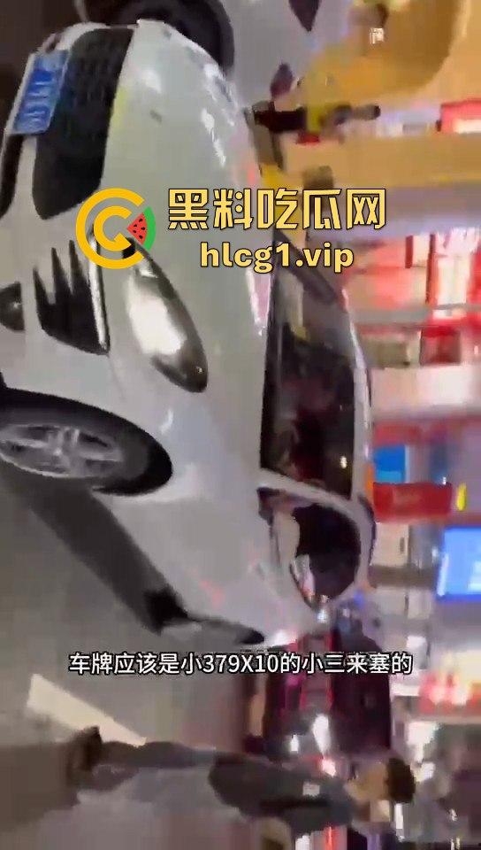 西格玛男人大战卡宴小仙女!一句我让你吃鸡巴你吃不吃’让她当场破防!