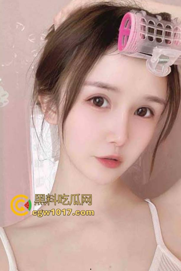 憋了太久还是没忍住，私约侄女来开房，侄女来大姨妈也要硬怼，安全期无套内射，内心愧疚不已！