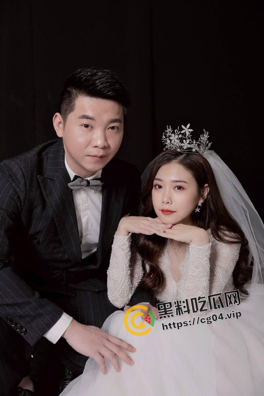 全网呼叫陕UGN652奔驰车主恭喜你当接盘侠啦!你的老婆曾经坐台被包养 卖肉上位哦