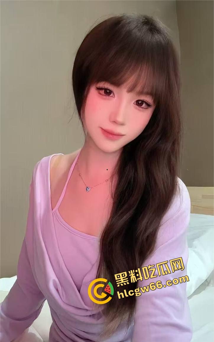 四川通江白虎骚婊『肖秋柔』电竞酒店猛操现场曝光，后入狂干一小时，小穴水多活儿贼骚！